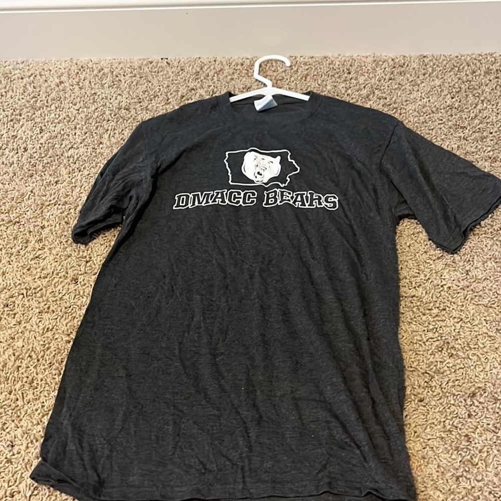 Grey t-shirt
